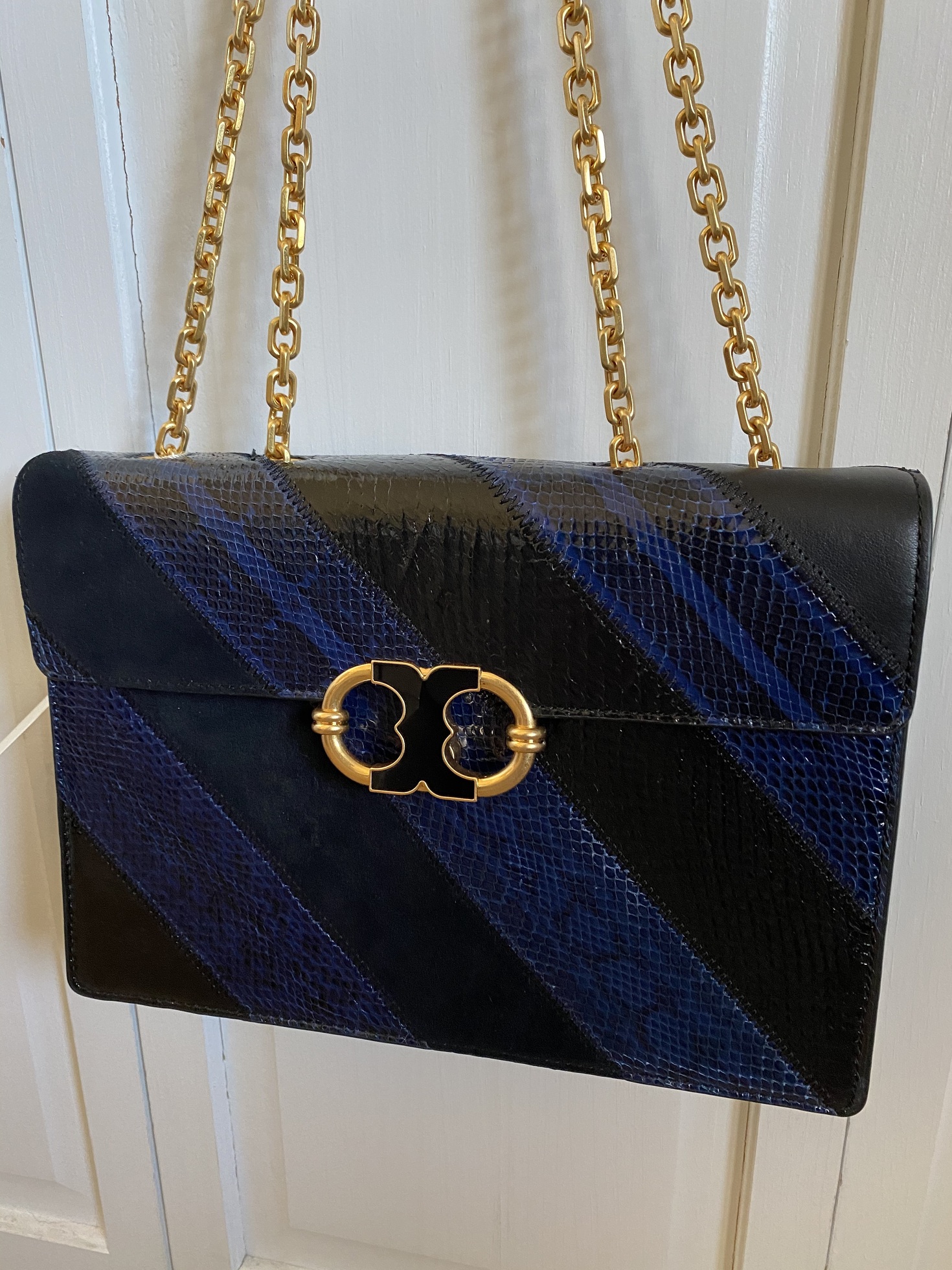 NEW Tori Burch Gemini Link Chain Snake Shoulder Bag In Pursuit of Resilience with Mitchell s Fund Virtual Silent Auction and Event